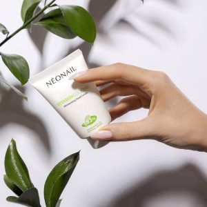 NEONAIL Vitamin Cocktail Moisturing Hand Creme - Afbeelding 2